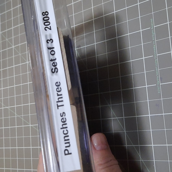 Punches Three rubber stamp set - Picture 3 of 3